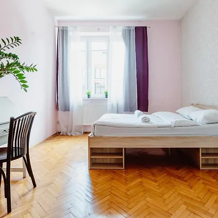 Apus Apartament Krakow Apartment *